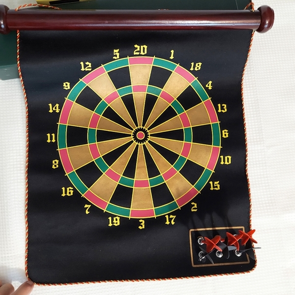 Safety Magnetic Dart Game Wall Hanging Reverse Baseball Magnet Fabric - Picture 1 of 11